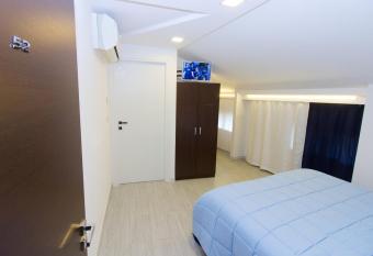 Albergo Romagna has Balcony rooms