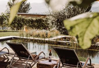 Weingut Kollerhof am Eichberg has Balcony rooms