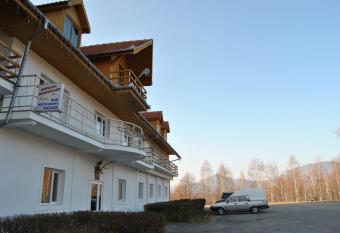 Cabana Popasul Haiducilor has Balcony rooms