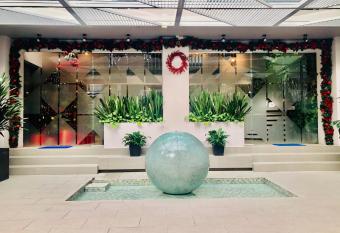 Royal Dragon Boutique Hotel allows 18 year olds to book a room