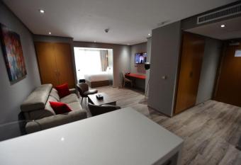 Le 22 Appart Hotel allows 18 year olds to book a room