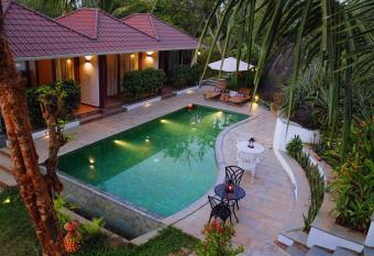 Le Candles Resort allows 18 year olds to book a room