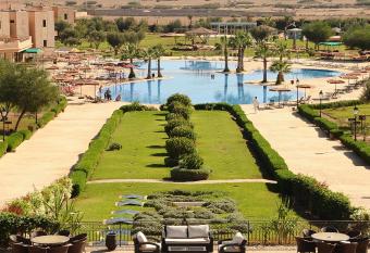 Marrakech Ryads Parc All inclusive allows 18 year olds to book a room