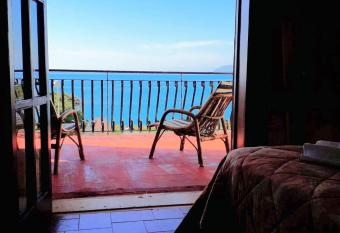 Milazzo Beach has Balcony rooms