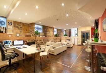 Pension Aida has Balcony rooms