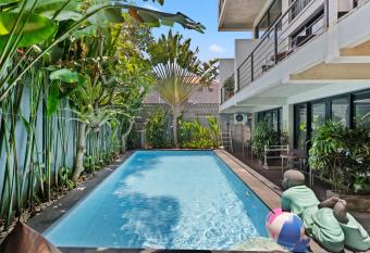 Balissimo Apartment by Hombali allows 18 year olds to book a room