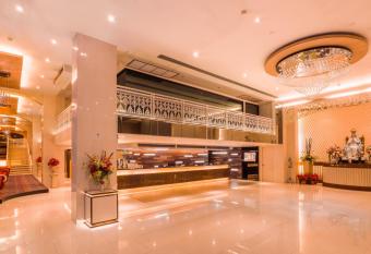 Grand Lord Boutique Hotel- SHA Extra Plus Certified has Balcony rooms