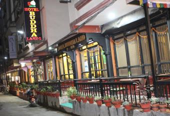 Hotel Buddha Land has Balcony rooms