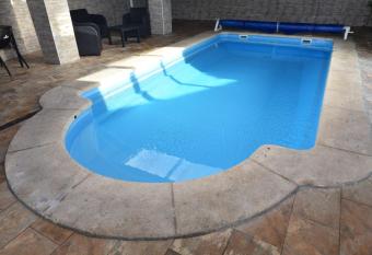 Hotel Rural el Castillo allows 18 year olds to book a room