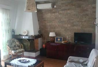 Violet Bedroom and Apartment has Balcony rooms