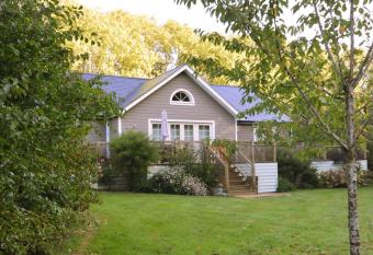 Brook Lodge has Balcony rooms