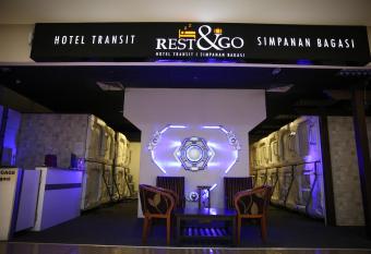 TBS Rest & Go Transit Motel has Balcony rooms