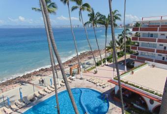 Hotel Rosita has Balcony rooms