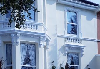 The Netley allows 18 year olds to book a room