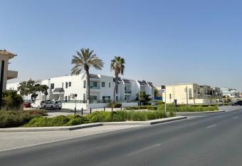 Al CORNICHE HOTEL has Balcony rooms