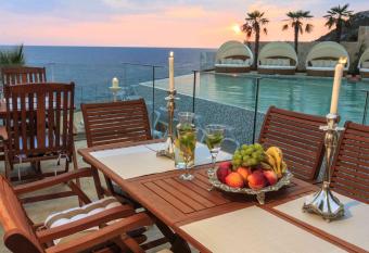 Your Home Montenegro has Balcony rooms