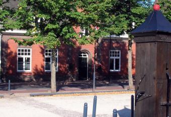 Door & Roos has Balcony rooms