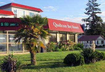 Qualicum Bay Resort has Balcony rooms