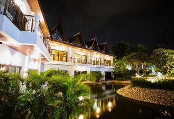 The Sun House has Balcony rooms