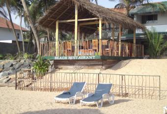 Whitepearl Beach has Balcony rooms