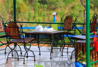 Chirping Orchard, Mukteshwar has Balcony rooms