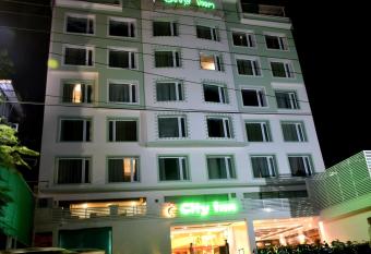 Hotel City Inn allows 18 year olds to book a room