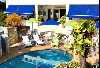 Hosteria Mar y Sol has Balcony rooms