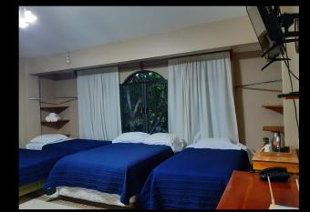 CIUDAD DE MEXICO UNAM Guest House Casa de Huespedes allows 18 year olds to book a room
