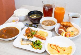 Kuretake Inn Nankai Sakai-Ekimae has Smoking rooms