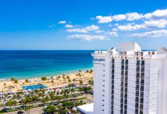 Bahia Mar Fort Lauderdale Beach - a DoubleTree by Hilton Hotel has Balcony rooms
