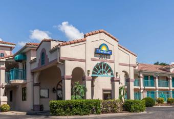 Red Roof Inn Franklin allows 18 year olds to book a room