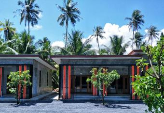 Klang Aow Seafood & Resort has Balcony rooms