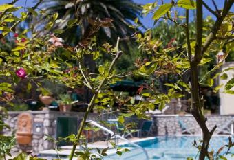 Hotel Villa Sarah has Balcony rooms