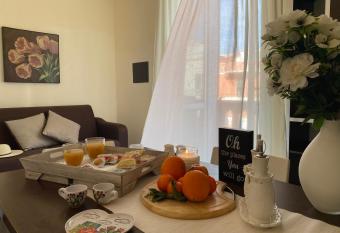 Palazzo Mongi   has Balcony rooms