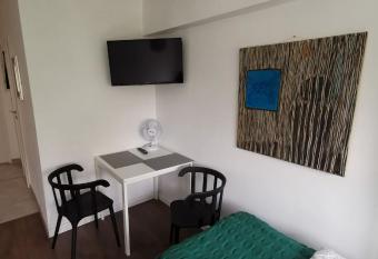 Studio Sady   oliborskie allows 18 year olds to book a room