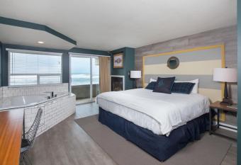 Surftides Hotel has Balcony rooms