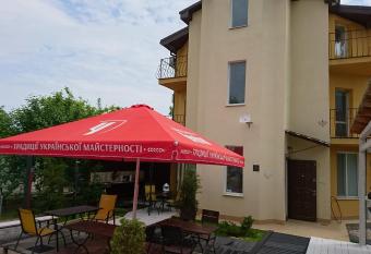 Guest House Dacha has Balcony rooms