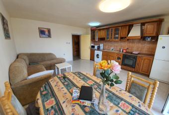 Joy App near Sea Garden has Balcony rooms