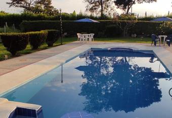 Finca VillaDiana- Montenegro Pueblotapao has Smoking rooms