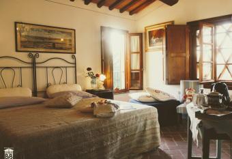 B&B il Fienile di Scarperia has Balcony rooms
