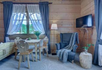 Willa P  az  wka Bia  cza  ska has Balcony rooms