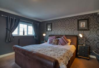 The Swan B&B allows 18 year olds to book a room