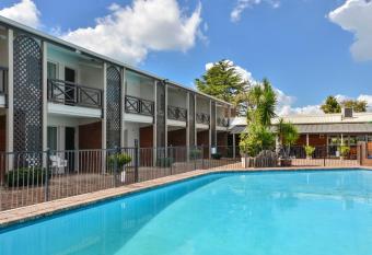 Poenamo Hotel has Balcony rooms