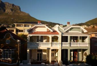The Cape Colonial Guest House allows 18 year olds to book a room
