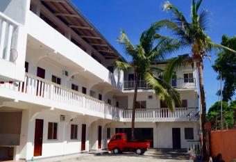 Hana Natsu Resorts Beach & Hotel has Balcony rooms