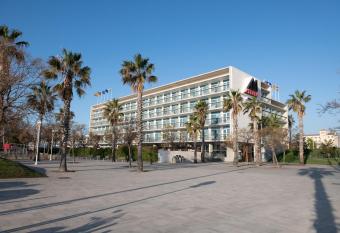 Atenea Port Barcelona Matar   has Balcony rooms