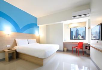 Hop Inn Hotel Alabang Manila allows 18 year olds to book a room