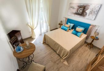 Ca di Anna has Balcony rooms