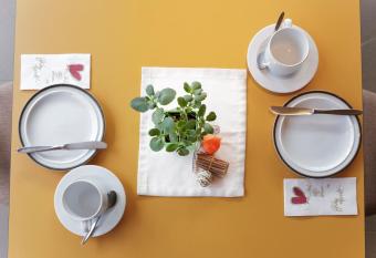 Pension Waldesruh has Balcony rooms