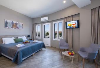 Stoa Suites Chania has Balcony rooms